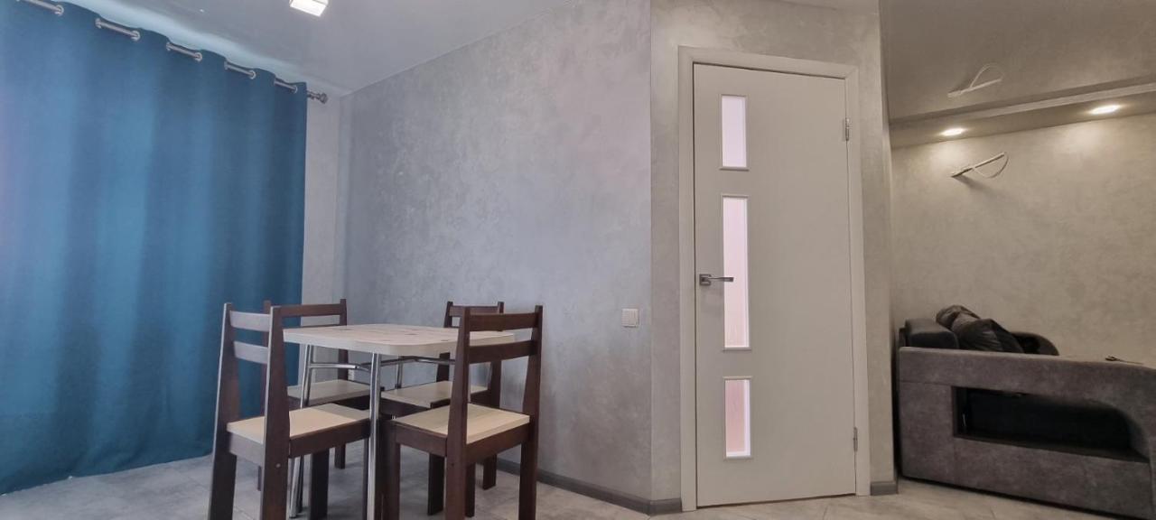 Затишна Двокімнатна Квартира Τερνόπιλ Εξωτερικό φωτογραφία